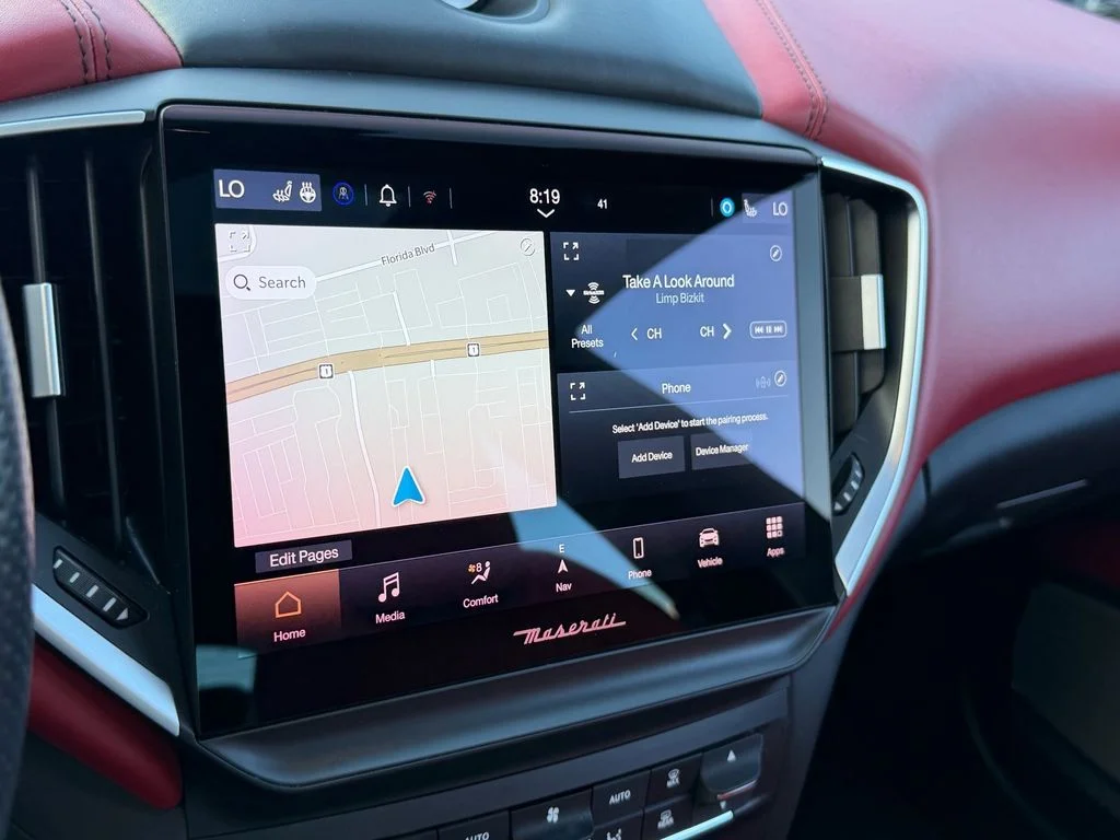Used 2022 Gray Maserati Modena image 18
