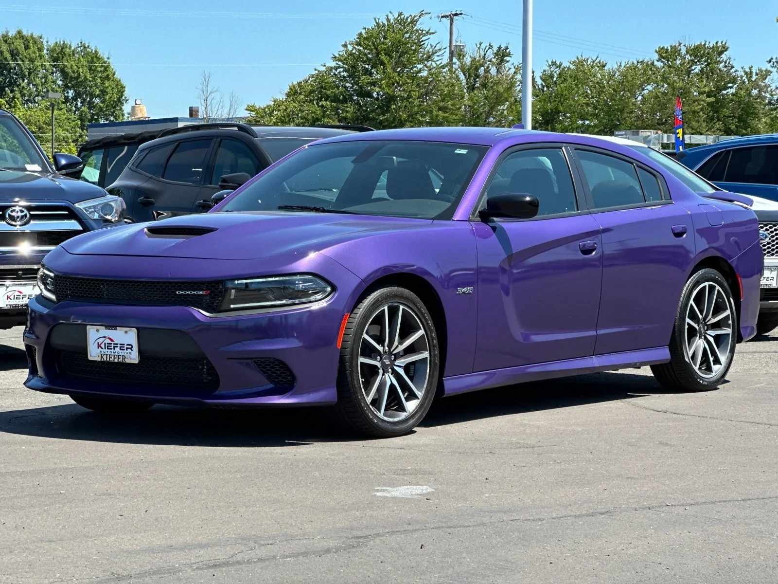 Used 2023 Plum Crazy Pearlcoat Dodge R/T image 50