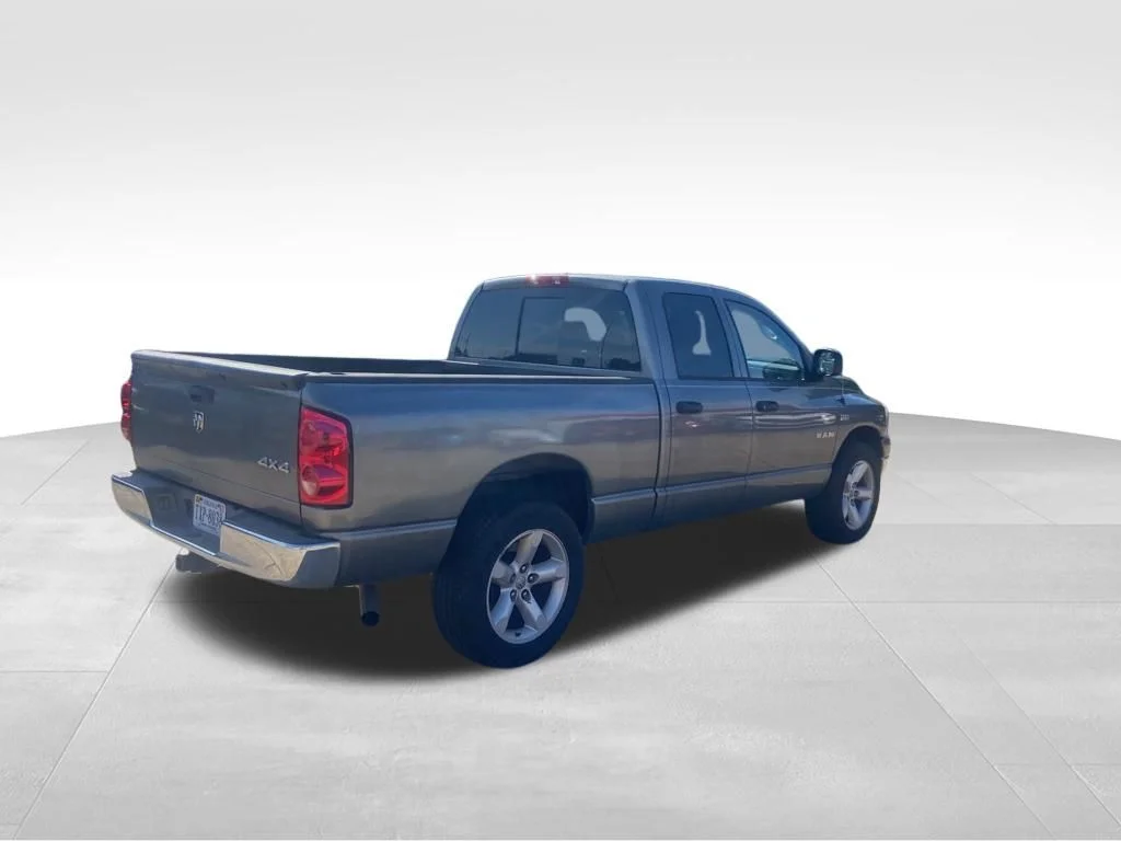 Used 2008 Gray Dodge SLT image 36
