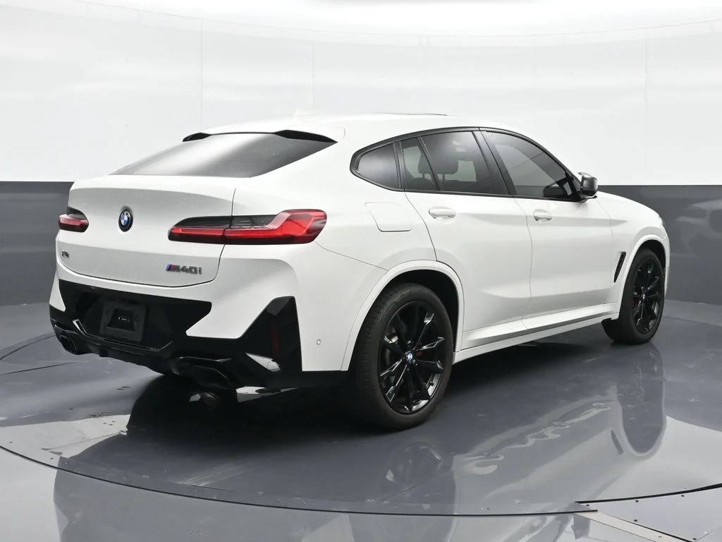 Certified Used 2024 Alpine White BMW M40i image 5