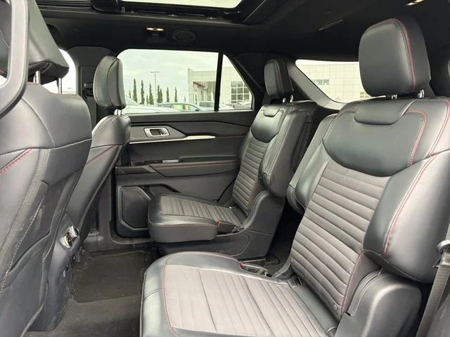 Used 2025 Black Ford ST-Line image 22