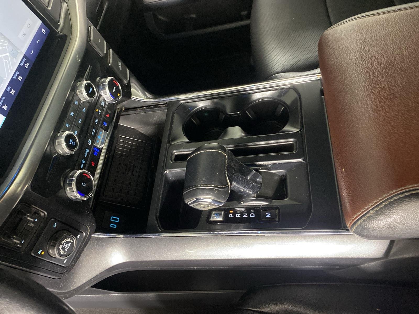 Used 2023 Agate Black Ford LARIAT image 29