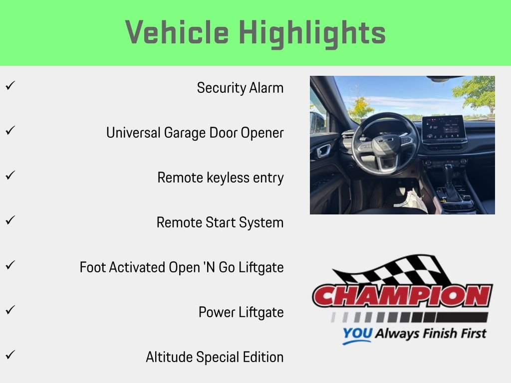 Used 2022 Silver Jeep Altitude image 18