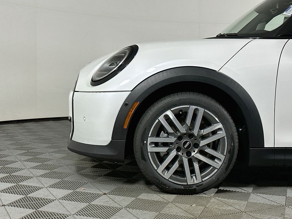 Certified Used 2026 White Metallic MINI Base image 9