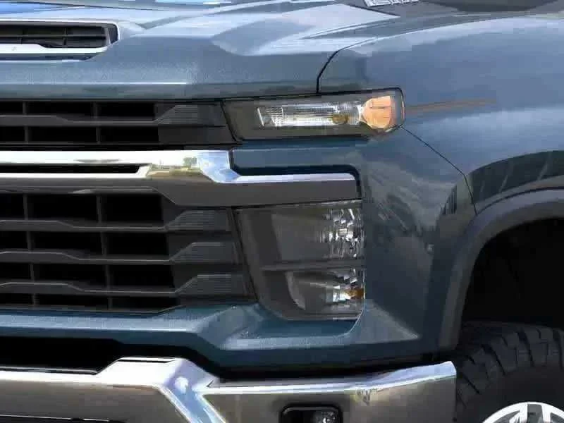 Used 2026 Lakeshore Blue Metallic Chevrolet LT image 2