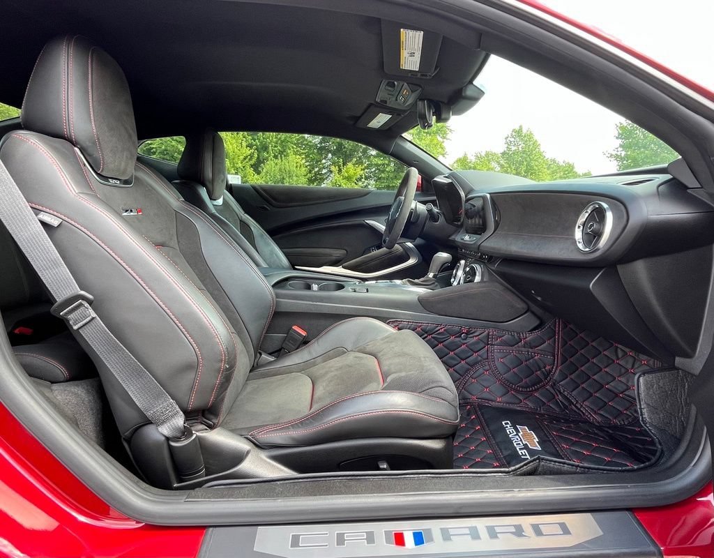 Used 2020 GARNET RED TINTCOAT Chevrolet ZL1 image 33