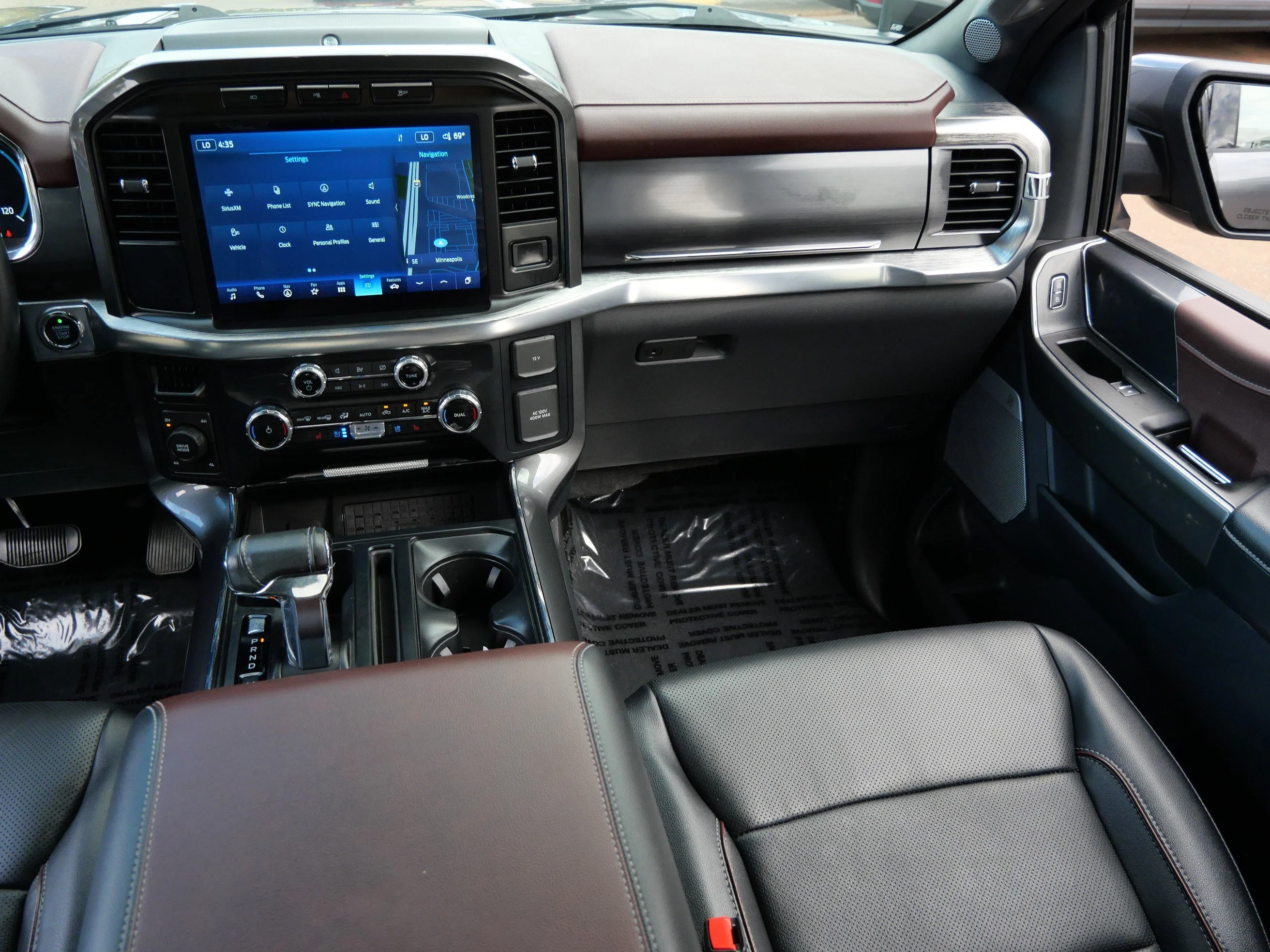 Certified Used 2023 Carbonized Gray Metallic Ford LARIAT image 11