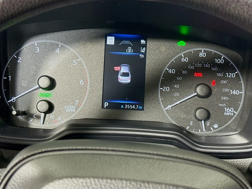 Used 2024 Wind Chill Pearl Toyota Hybrid LE image 12