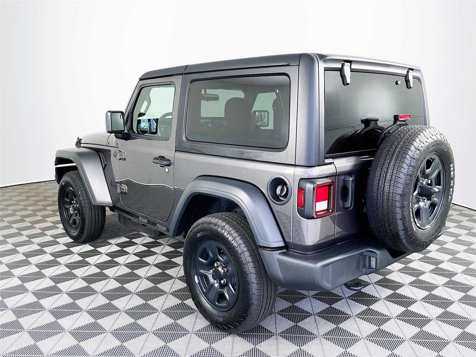 Used 2026 Granite Crystal Metallic Clearcoat Jeep Sport image 6