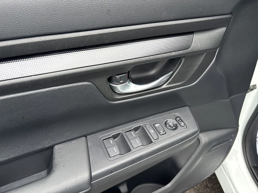 Used 2023 White Honda LX image 15