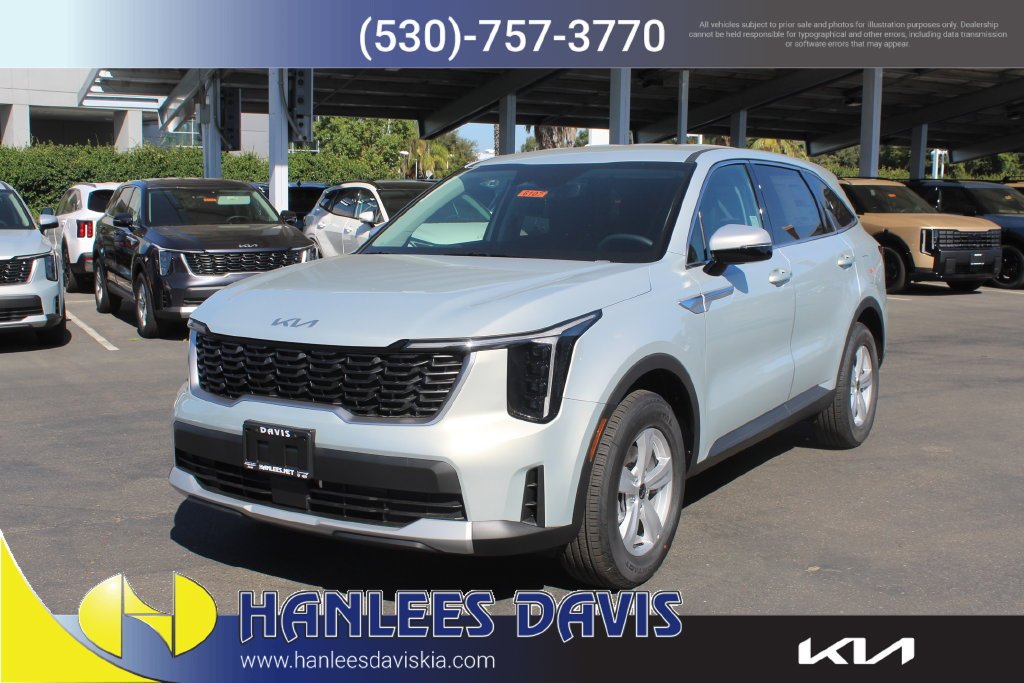New 2026 Ivory Silver Kia LX image 3