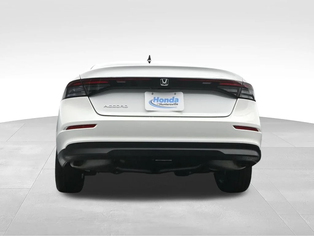 New 2026 Platinum White Pearl Honda SE image 26