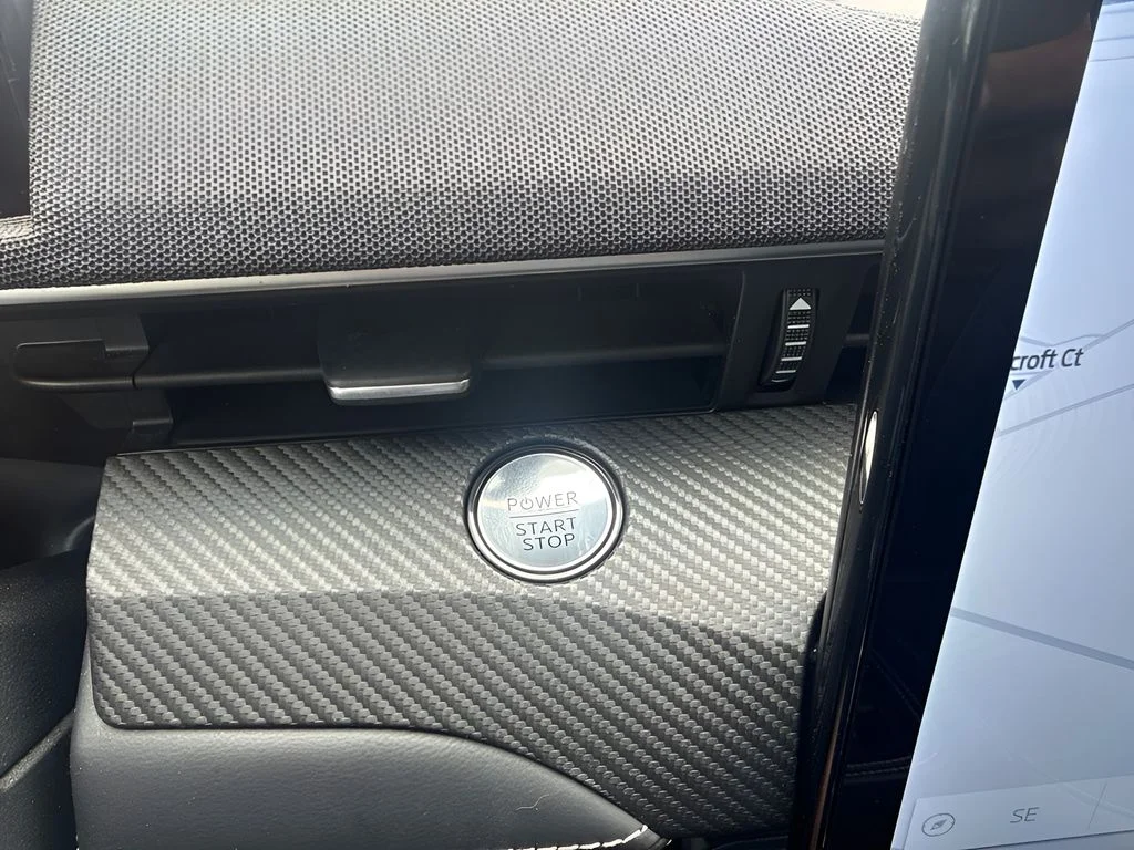 Used 2025 Black Ford Select image 14