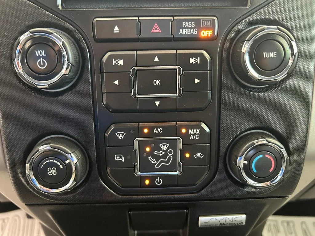 Used 2013 Black Ford XLT image 51