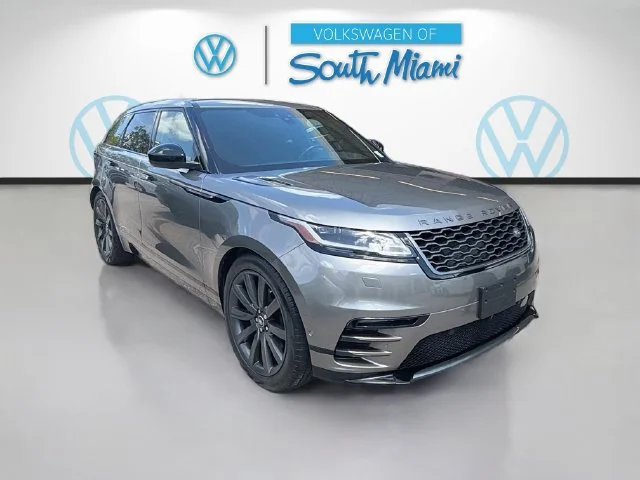 Used 2019  Land Rover R-Dynamic HSE image 1