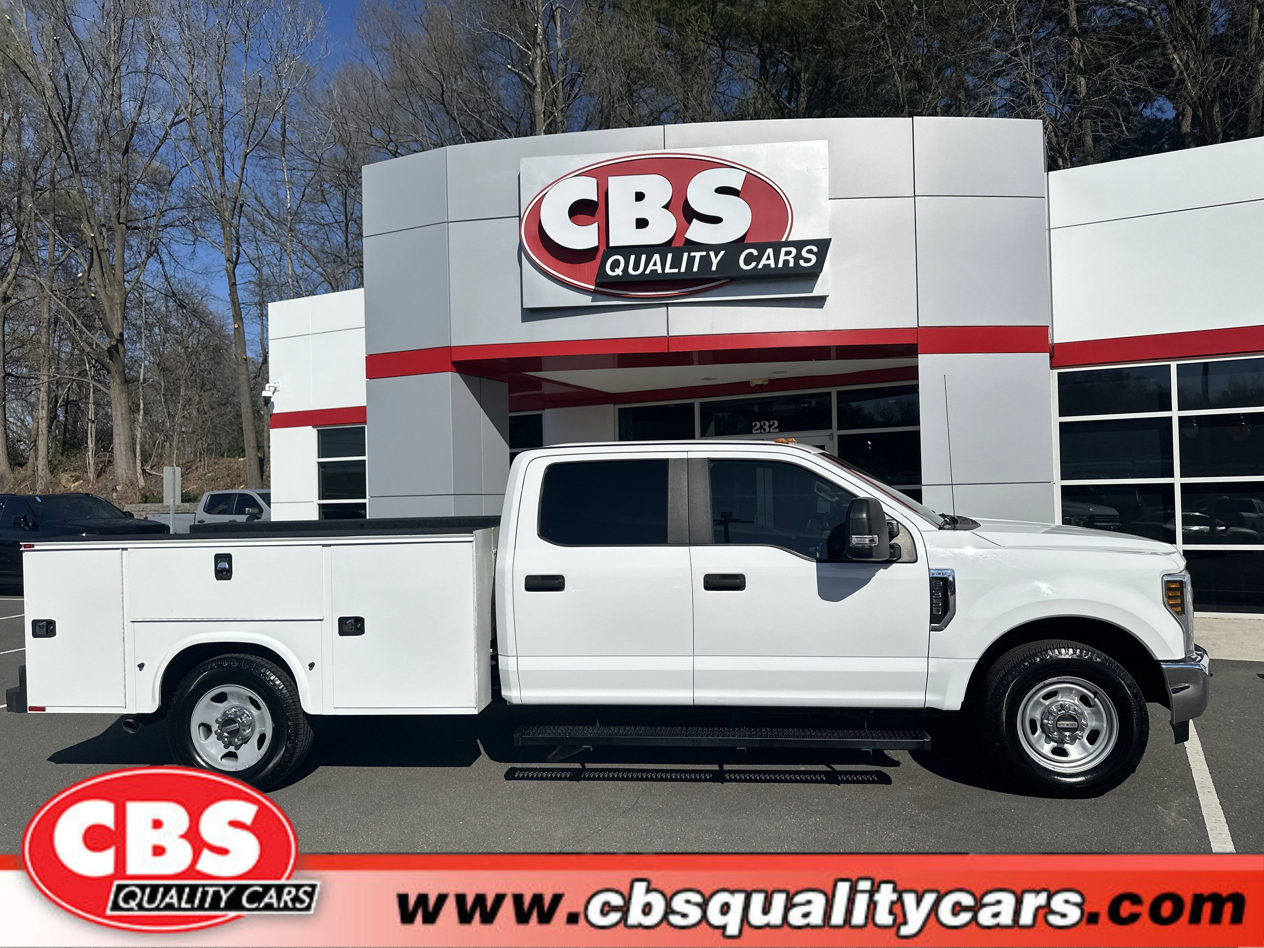 2019 Ford F-350 Super Duty Chassis Cab