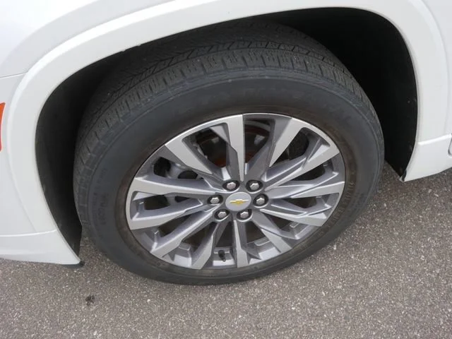 2023 Chevrolet Traverse Premier - Photo 16