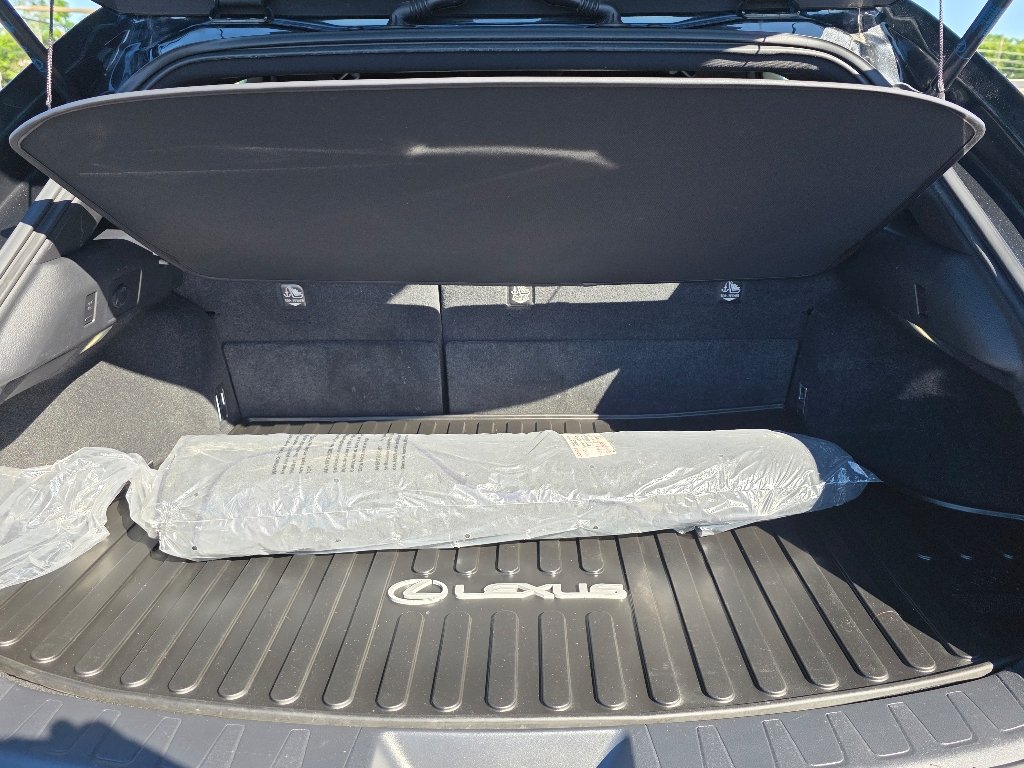 Used 2020 Caviar Lexus 250h Base image 4