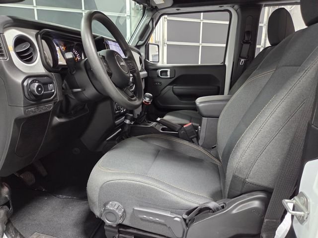 Used 2025 White Jeep Sport image 5