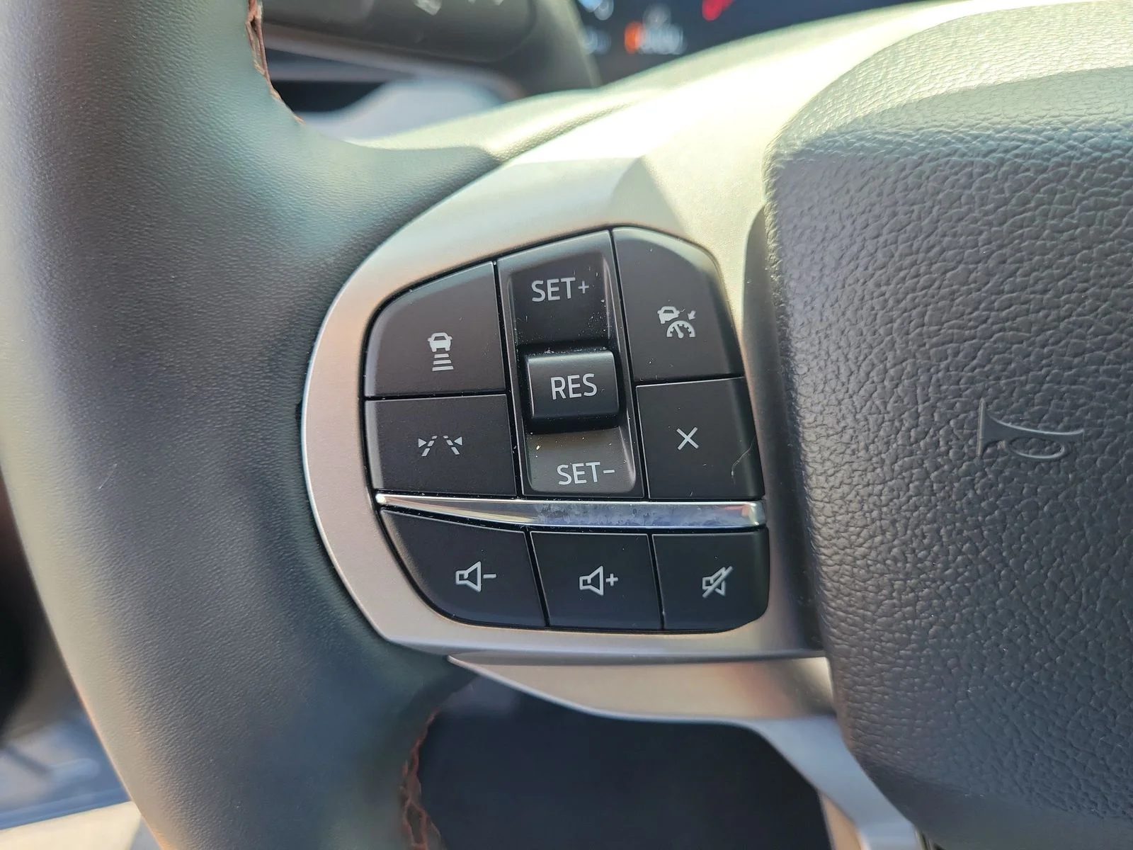Certified Used 2025 Blue Ford Active image 22