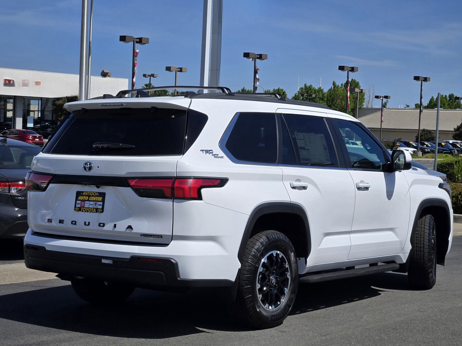 New 2026 Ice Cap Toyota  SR5 image 3