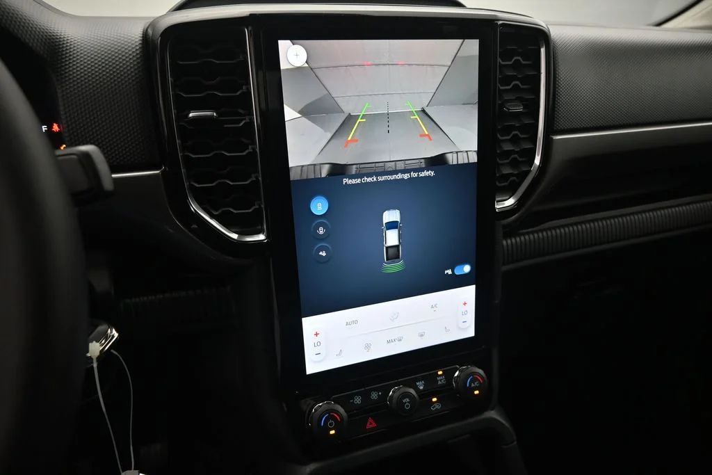 New 2026 Avalanche Ford XLT image 14