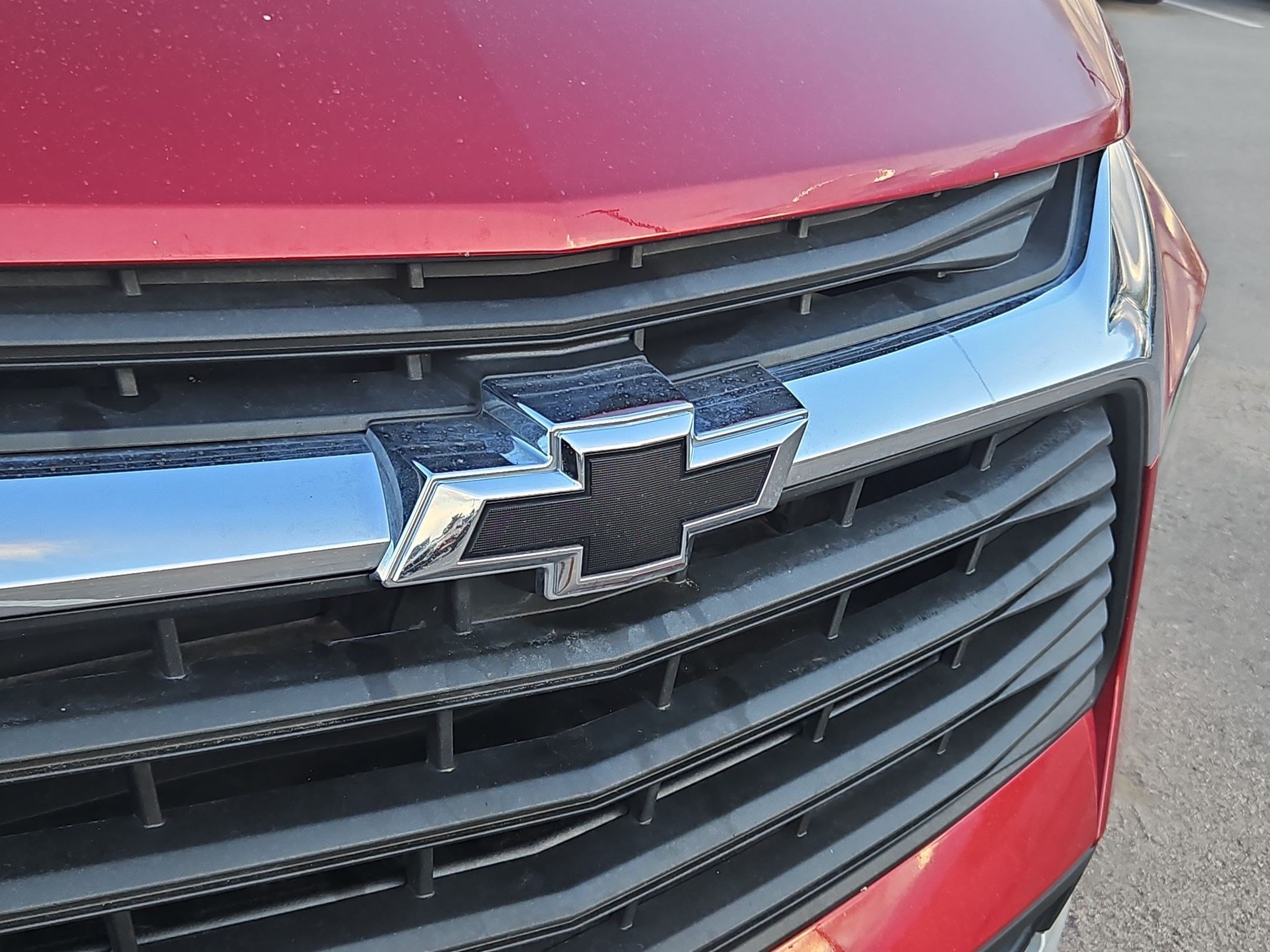 Used 2019 Cajun Red Tintcoat Chevrolet Base image 13