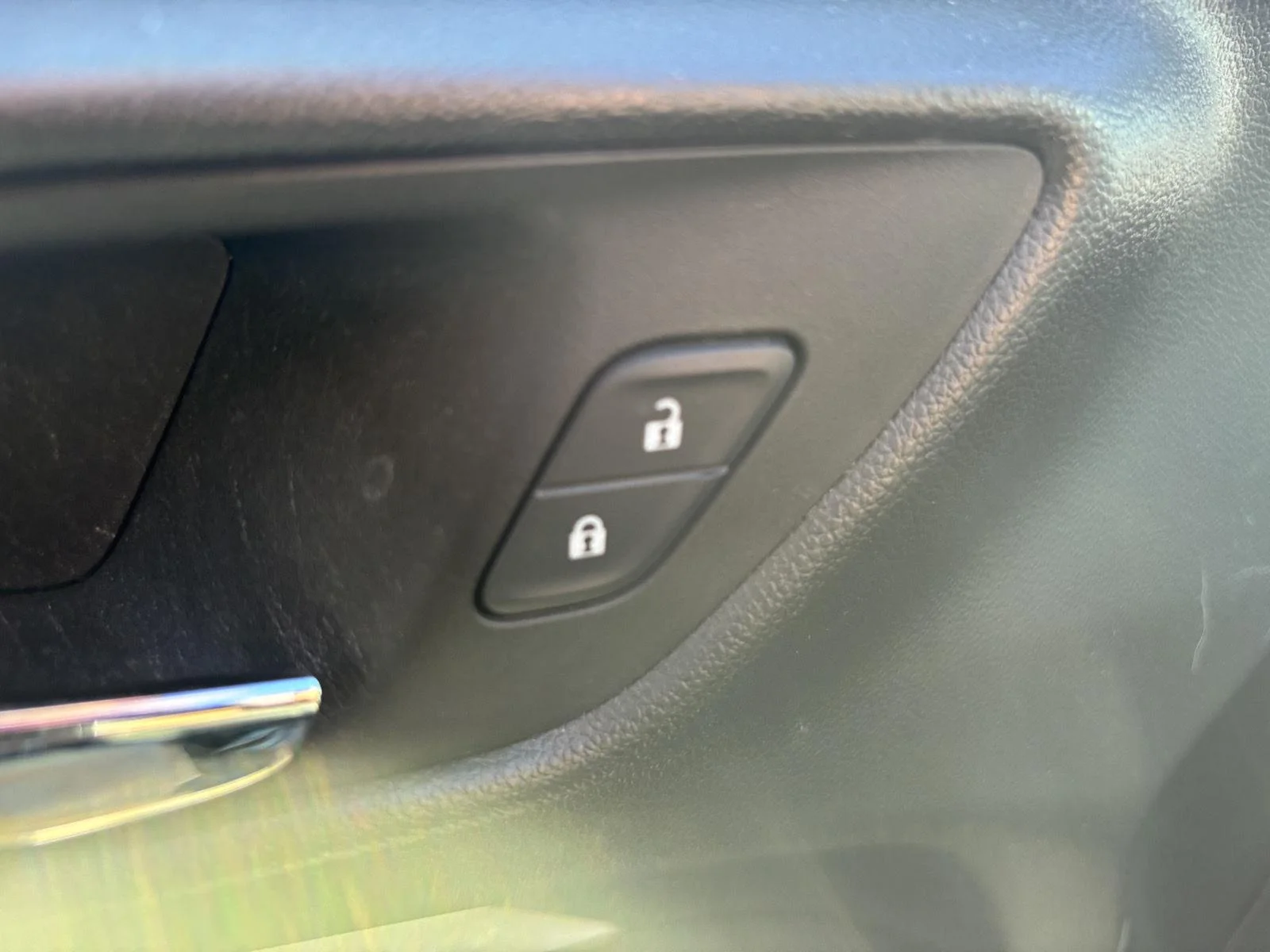 Used 2024 Mosaic Black Metallic Chevrolet LT image 9