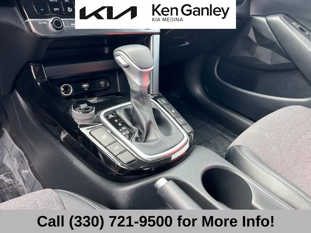 Certified Used 2025 Blue Kia S image 33