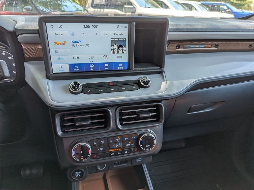 Used 2024 Silver Metallic Ford Lariat image 31