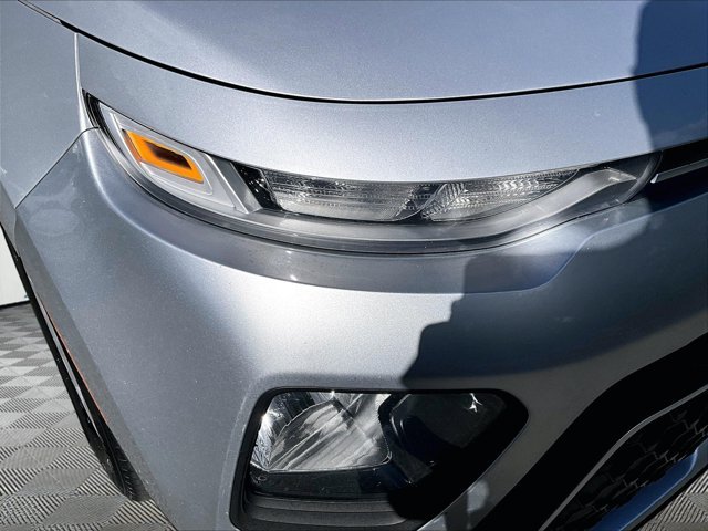 Used 2020 Silver Kia S image 30