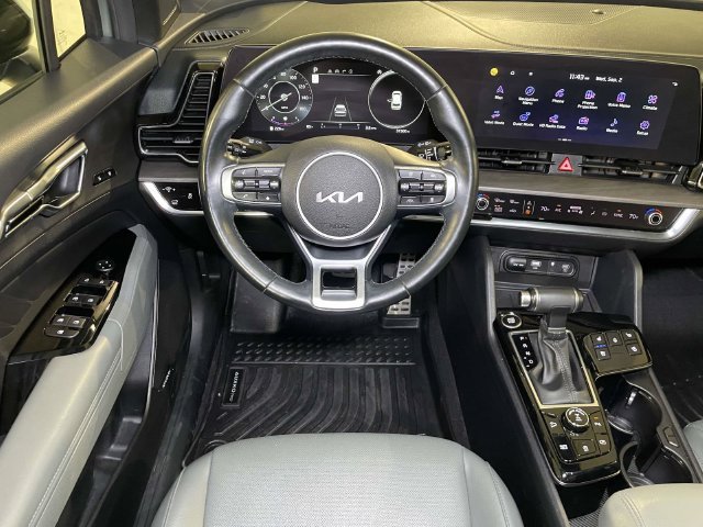 Used 2023 Green Kia X-Pro Prestige image 25