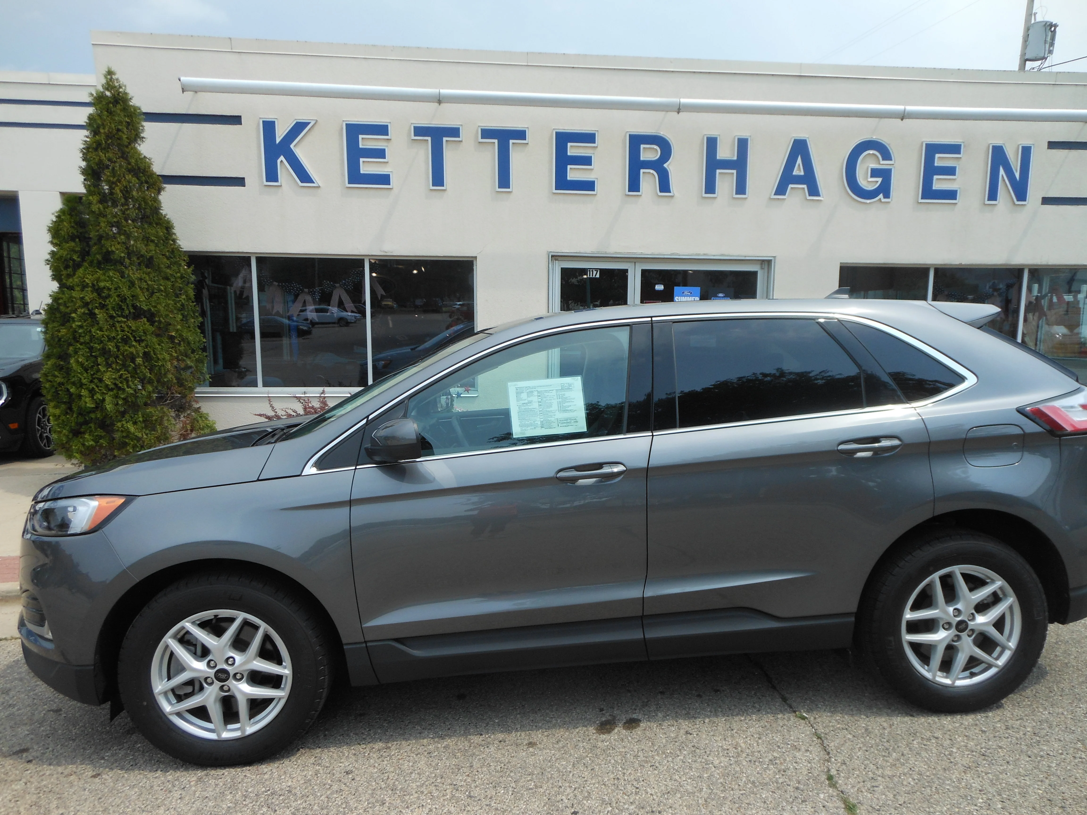 2023 Ford Edge SEL