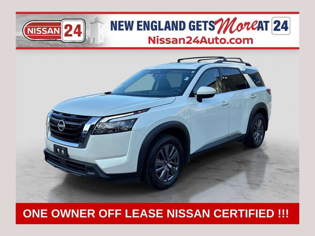 Used 2023 White Nissan SV image 1