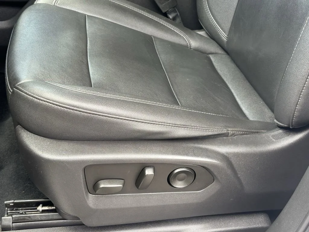 Used 2023 Summit White Chevrolet LT Trail Boss image 18