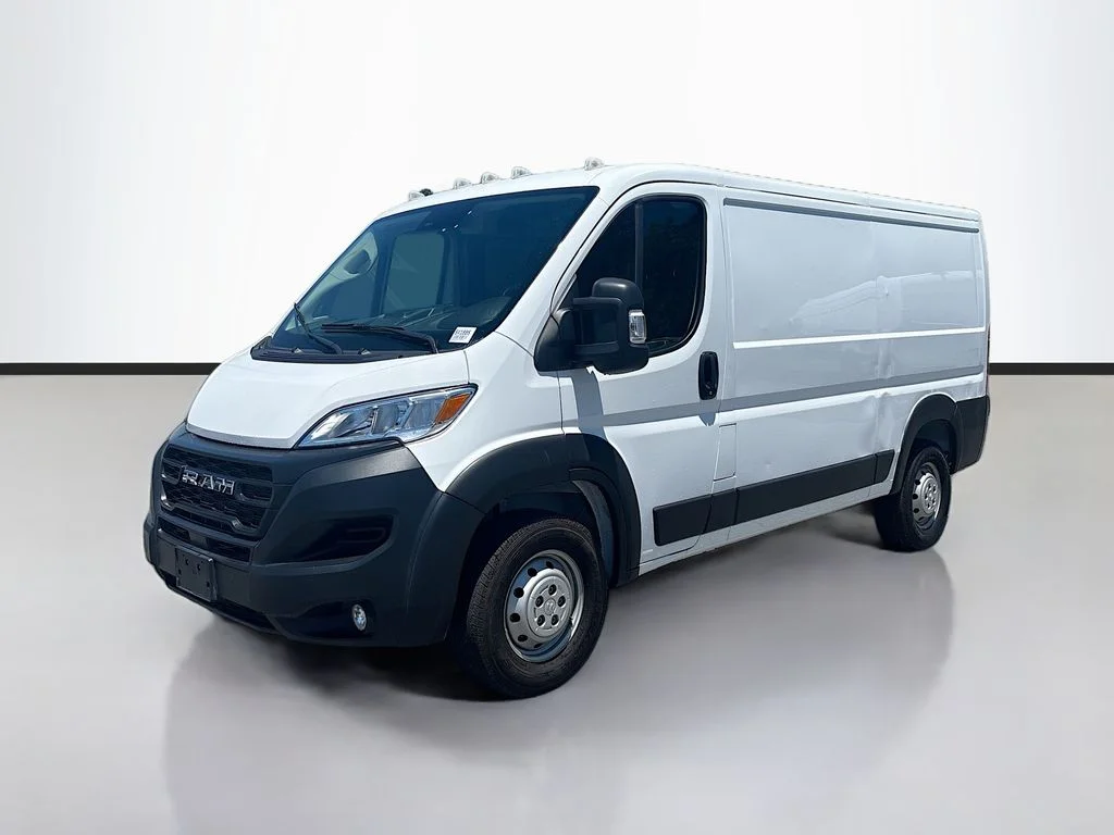 Used 2023 White Ram Base image 2