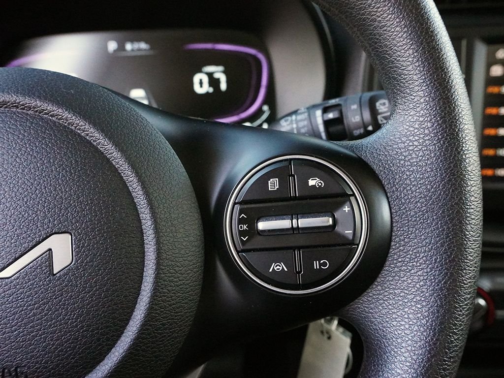 2025 Kia Soul LX - Photo 41