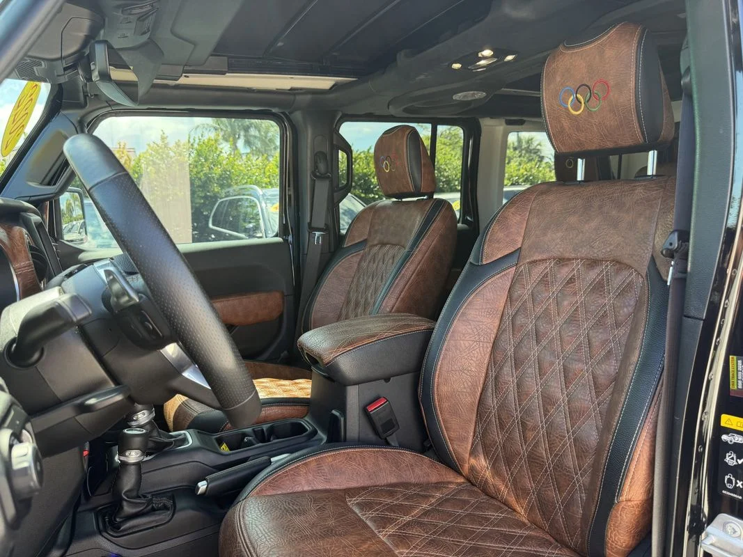 Used 2022  Jeep Rubicon 392 4x4 image 11