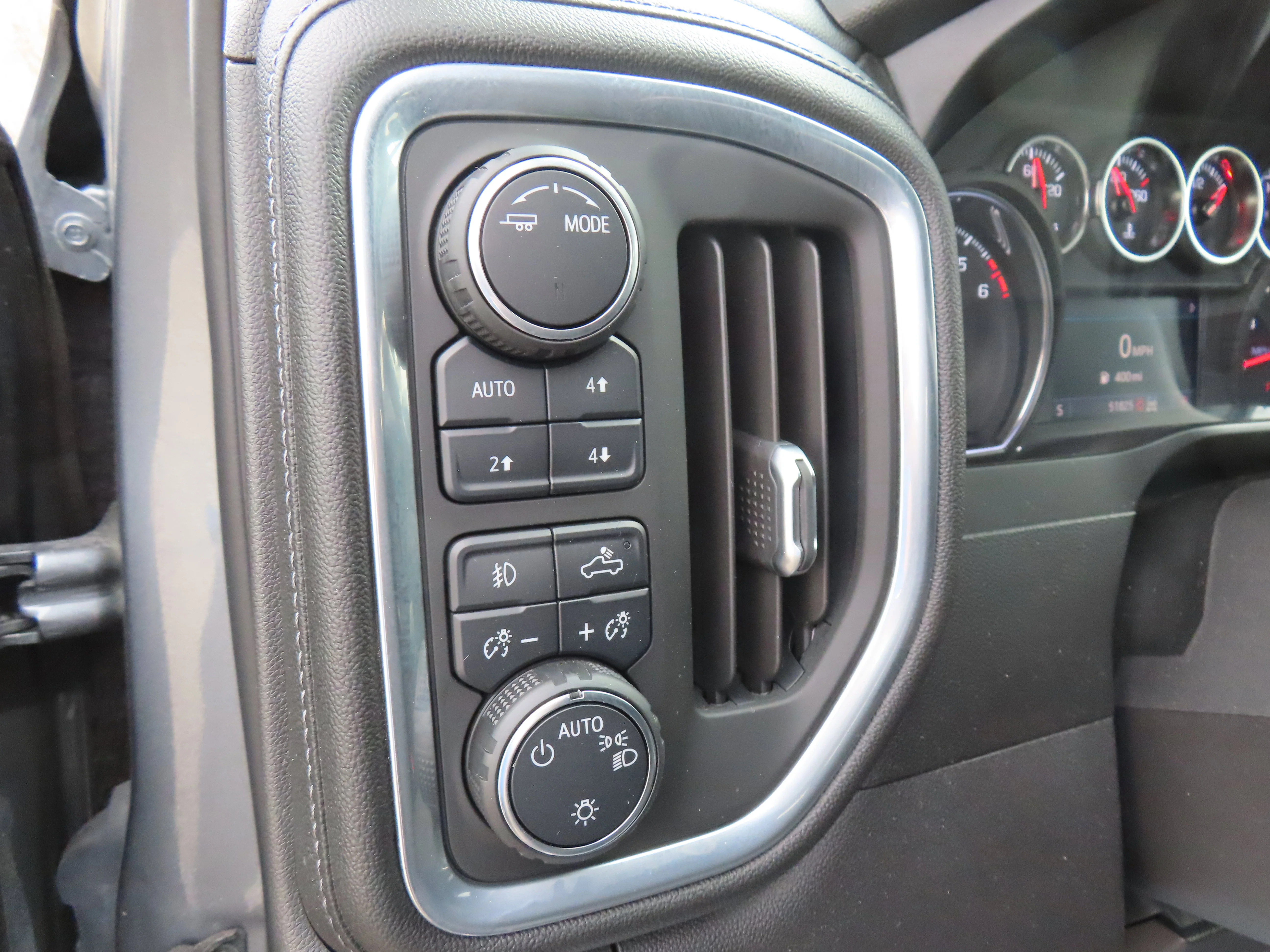 2021 Chevrolet Silverado 1500 RST - Photo 14