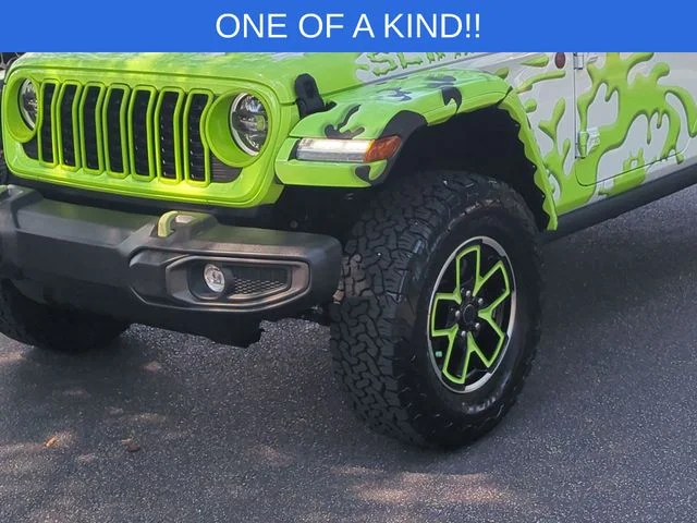 Used 2024 White Jeep Rubicon image 9