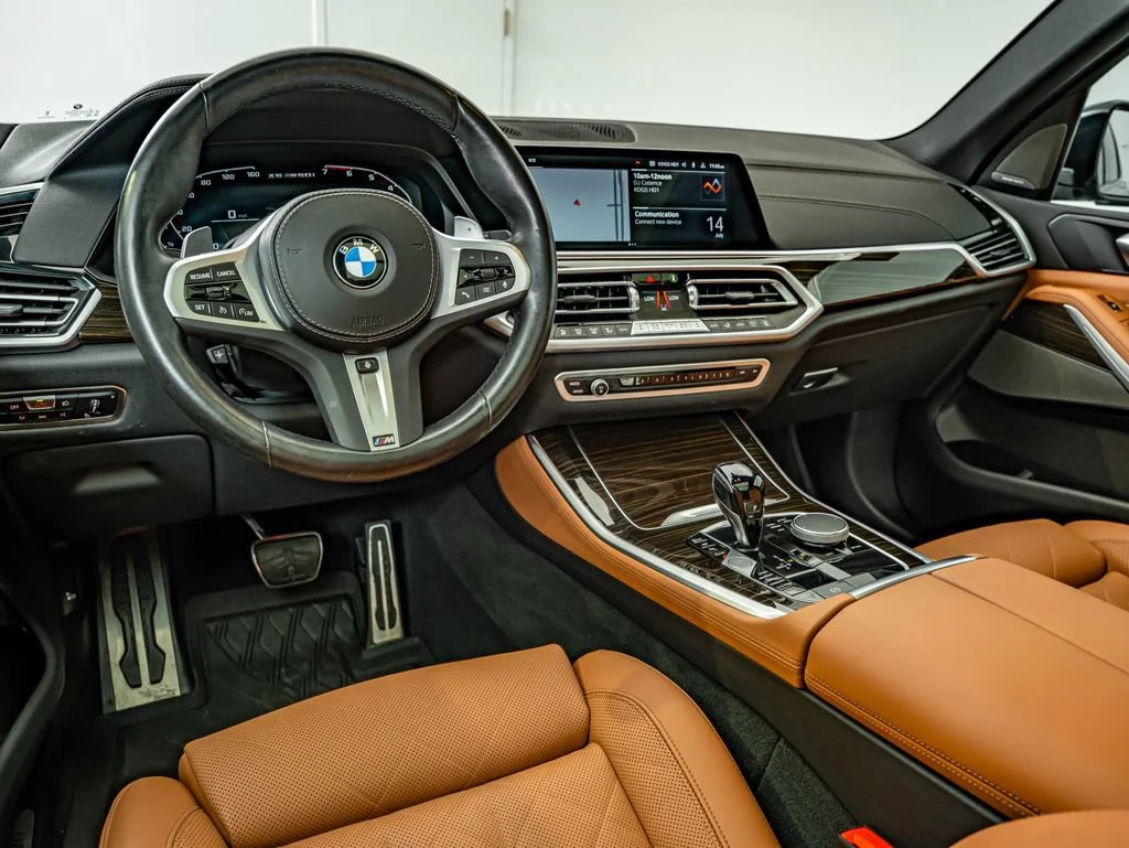 Used 2023 Phytonic Blue Metallic BMW M50i image 31