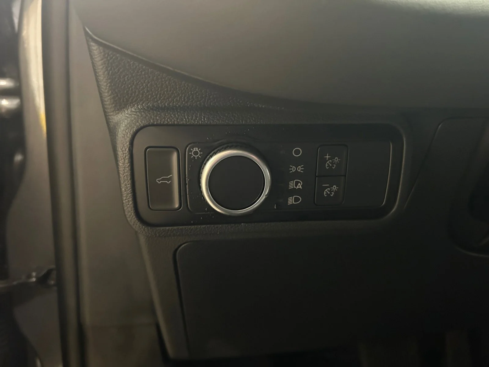 New 2026 Carbonized Grey Metallic Ford Active w/200A Pkg image 16