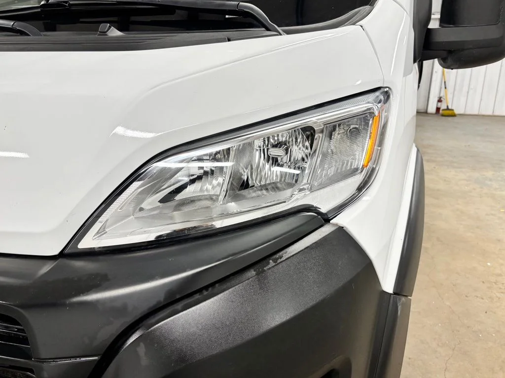 Used 2025 White Ram High Roof image 9