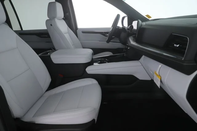 Used 2026 Black Chevrolet Premier image 36