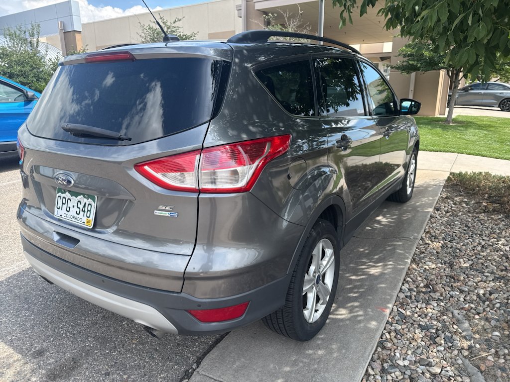 Used 2014 Gray Ford SE image 6
