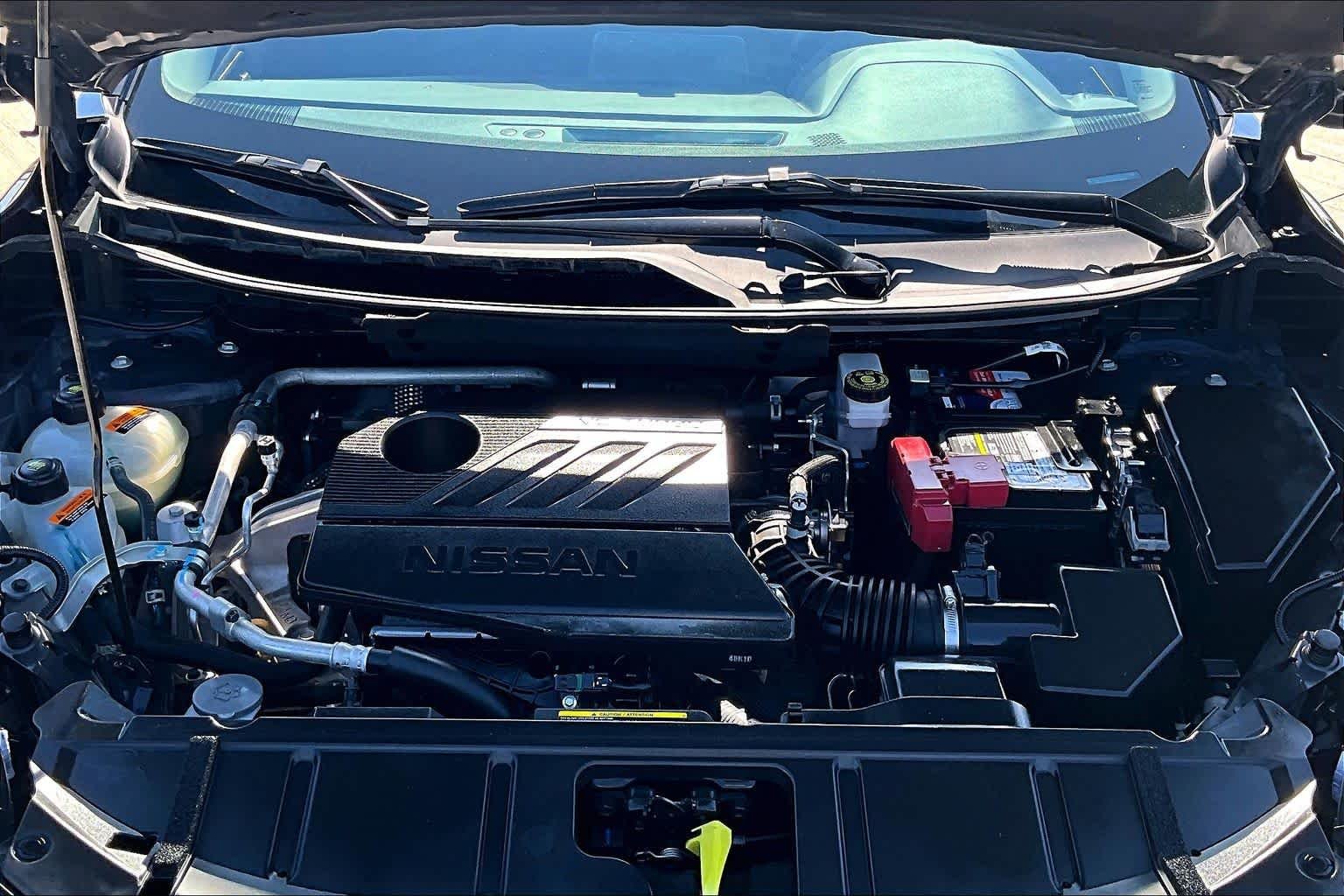 Used 2025 Super Black Nissan SV image 32