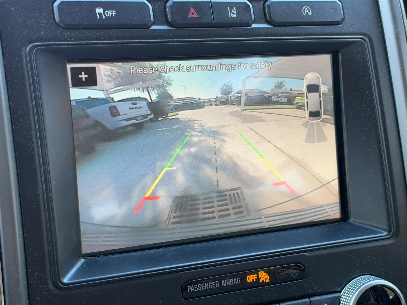 Used 2018 Ruby Red Metallic Tinted Clearcoat Ford XLT image 17