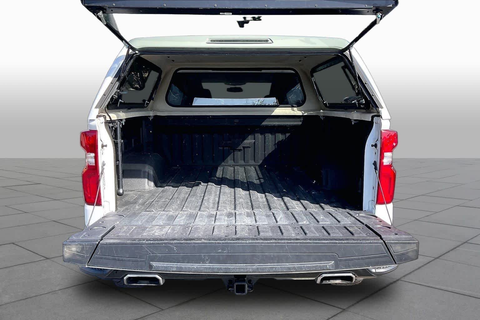 Used 2024 Summit White Chevrolet LT Trail Boss image 34