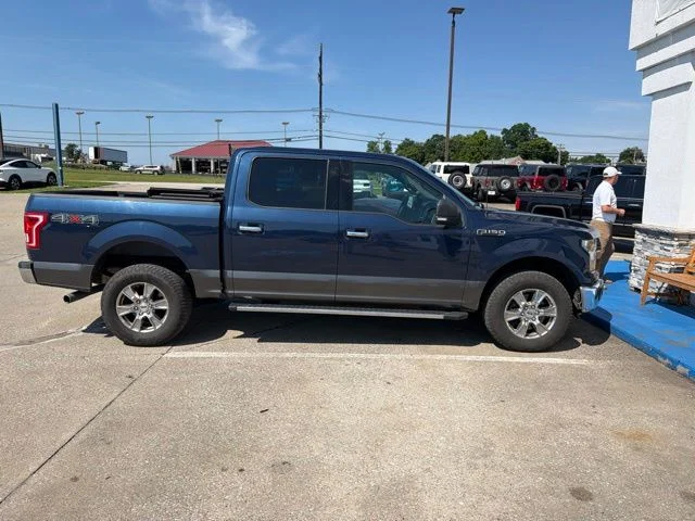 Used 2015 Blue Ford XLT image 5