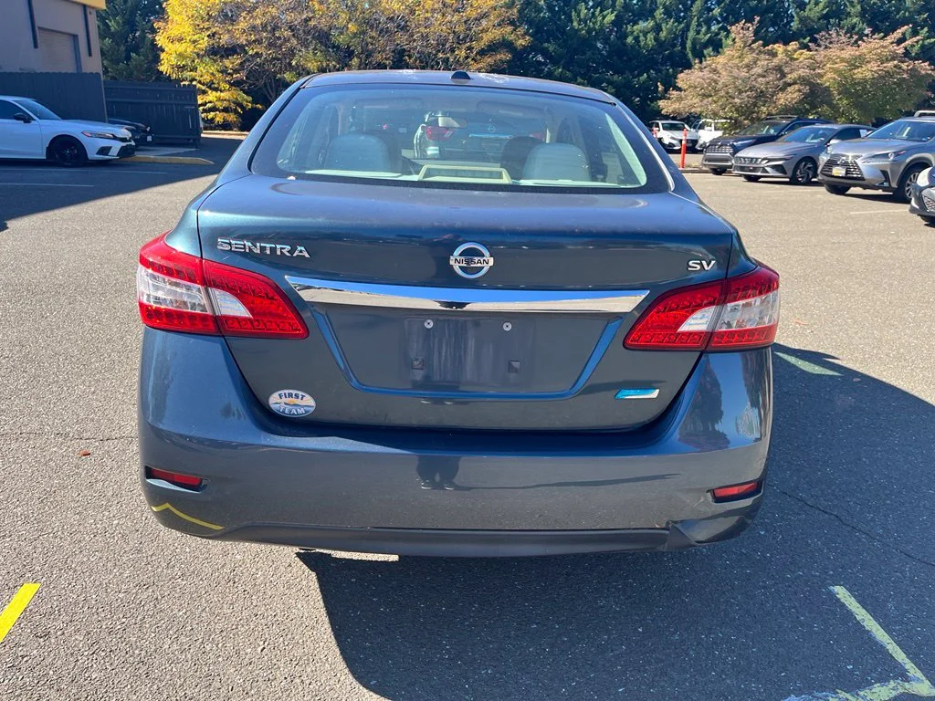 Used 2014 Blue Nissan SV image 6